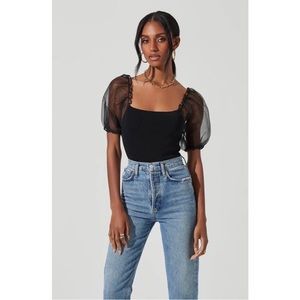 NWOT Darling Sheer Puff Sleeve Bodysuit